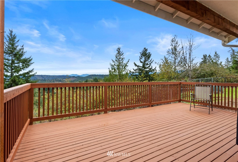 19801 192nd, Orting, Washington 98360, 4 Bedrooms Bedrooms, ,3 BathroomsBathrooms,Residential,For Sale,192nd,NWM1852983