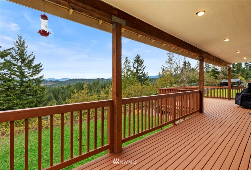 19801 192nd, Orting, Washington 98360, 4 Bedrooms Bedrooms, ,3 BathroomsBathrooms,Residential,For Sale,192nd,NWM1852983