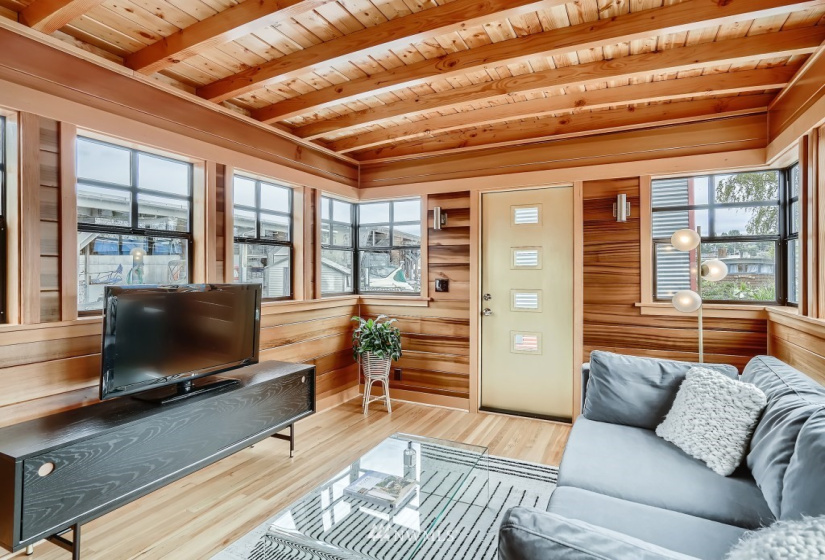 1080 Ewing, Seattle, Washington 98109, 1 Bedroom Bedrooms, ,1 BathroomBathrooms,Residential,For Sale,Nickerson Marina,Ewing,NWM1852217