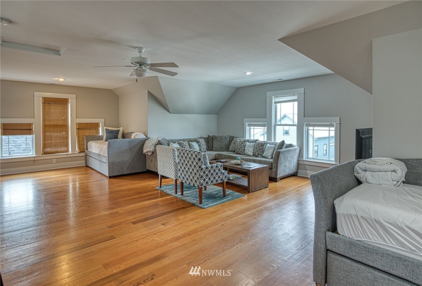 32 Fireside, Pacific Beach, Washington 98571, 4 Bedrooms Bedrooms, ,4 BathroomsBathrooms,Residential,For Sale,Division 1B,Fireside,NWM1849087