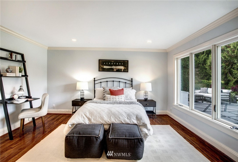 3338 Shore, Seattle, Washington 98112, 5 Bedrooms Bedrooms, ,4 BathroomsBathrooms,Residential,For Sale,Broadmoor,Shore,NWM1854139