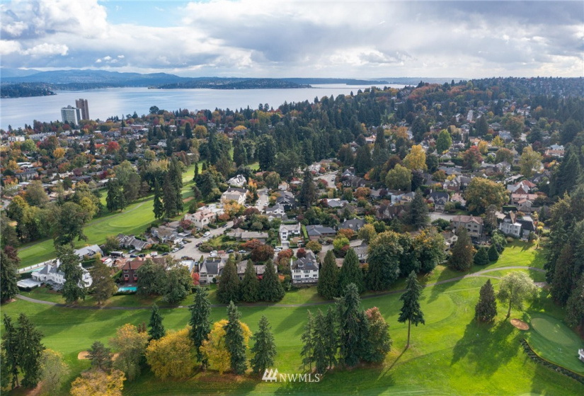 3338 Shore, Seattle, Washington 98112, 5 Bedrooms Bedrooms, ,4 BathroomsBathrooms,Residential,For Sale,Broadmoor,Shore,NWM1854139