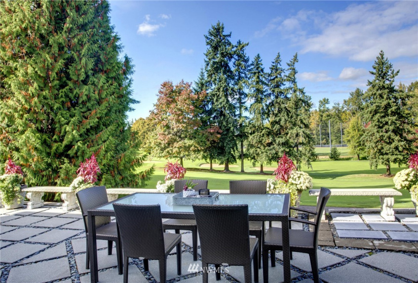 3338 Shore, Seattle, Washington 98112, 5 Bedrooms Bedrooms, ,4 BathroomsBathrooms,Residential,For Sale,Broadmoor,Shore,NWM1854139