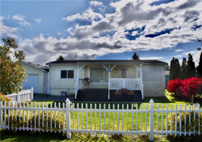 5579 Bay Ridge, Blaine, Washington 98230, 3 Bedrooms Bedrooms, ,1 BathroomBathrooms,Residential,For Sale,Bay Ridge Estates,Bay Ridge,NWM1850569