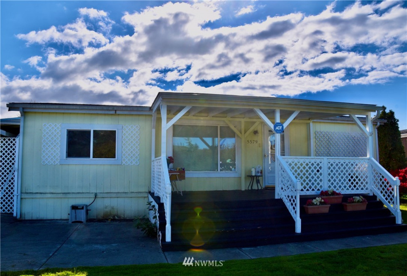 5579 Bay Ridge, Blaine, Washington 98230, 3 Bedrooms Bedrooms, ,1 BathroomBathrooms,Residential,For Sale,Bay Ridge Estates,Bay Ridge,NWM1850569