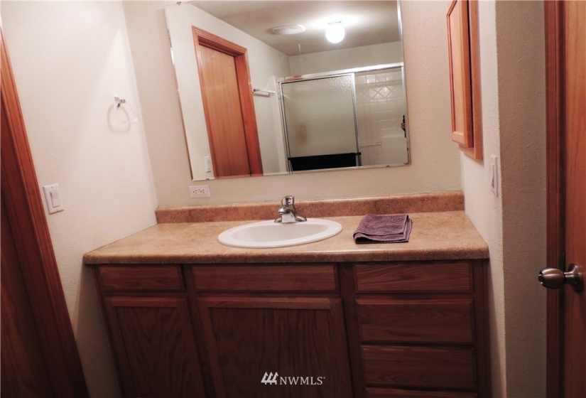29743 20, Republic, Washington 99166, 2 Bedrooms Bedrooms, ,1 BathroomBathrooms,Residential,For Sale,20,NWM1854232