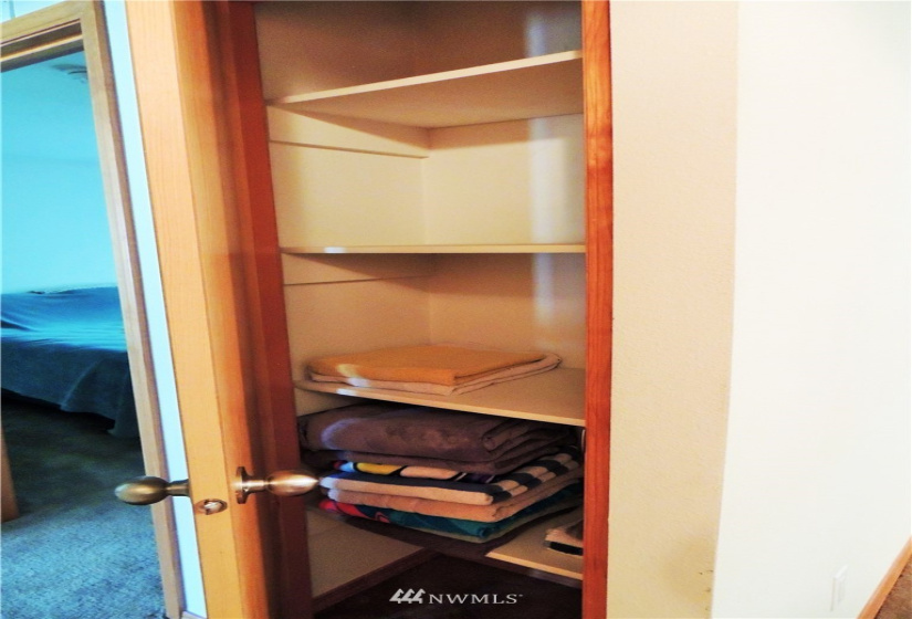 29743 20, Republic, Washington 99166, 2 Bedrooms Bedrooms, ,1 BathroomBathrooms,Residential,For Sale,20,NWM1854232