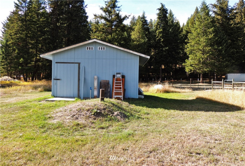 29743 20, Republic, Washington 99166, 2 Bedrooms Bedrooms, ,1 BathroomBathrooms,Residential,For Sale,20,NWM1854232