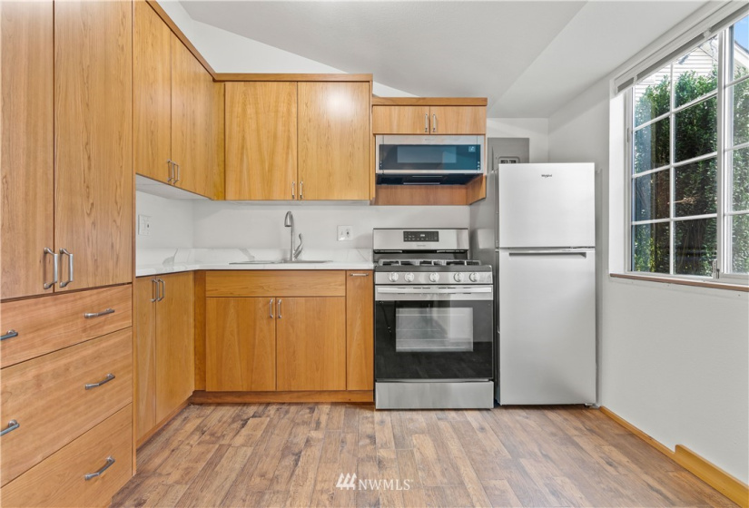 1528 8th, Auburn, Washington 98002, 1 Bedroom Bedrooms, ,1 BathroomBathrooms,Residential Lease,For Rent,8th,NWM1854407