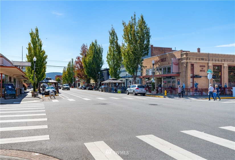 415 O, Anacortes, Washington 98221, ,Commercial Sale,For Sale,O,NWM1854444