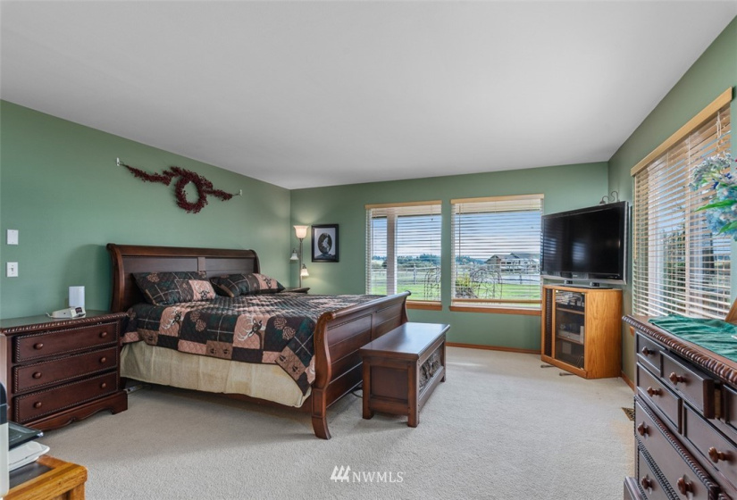 1013 Mallard, Camano Island, Washington 98282, 4 Bedrooms Bedrooms, ,2 BathroomsBathrooms,Residential,For Sale,Mallard,NWM1853826