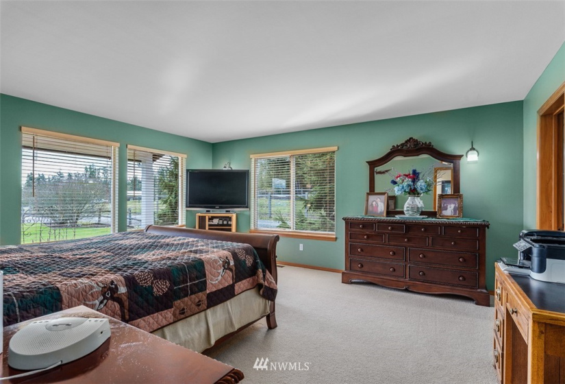 1013 Mallard, Camano Island, Washington 98282, 4 Bedrooms Bedrooms, ,2 BathroomsBathrooms,Residential,For Sale,Mallard,NWM1853826