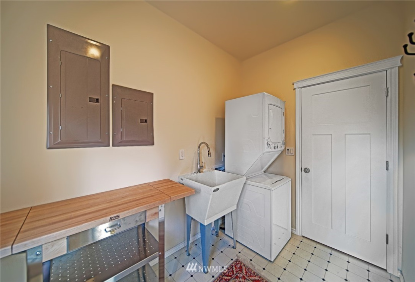 16116 Lemuria, Yelm, Washington 98597, 2 Bedrooms Bedrooms, ,1 BathroomBathrooms,Residential,For Sale,Lemuria,NWM1840071