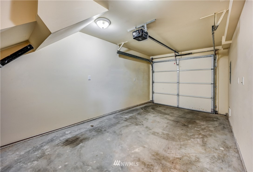 5794 Roosevelt, Seattle, Washington 98105, ,Residential Income,For Sale,Roosevelt,NWM1854566