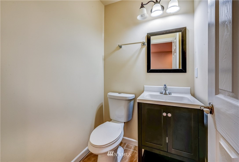 5794 Roosevelt, Seattle, Washington 98105, ,Residential Income,For Sale,Roosevelt,NWM1854566