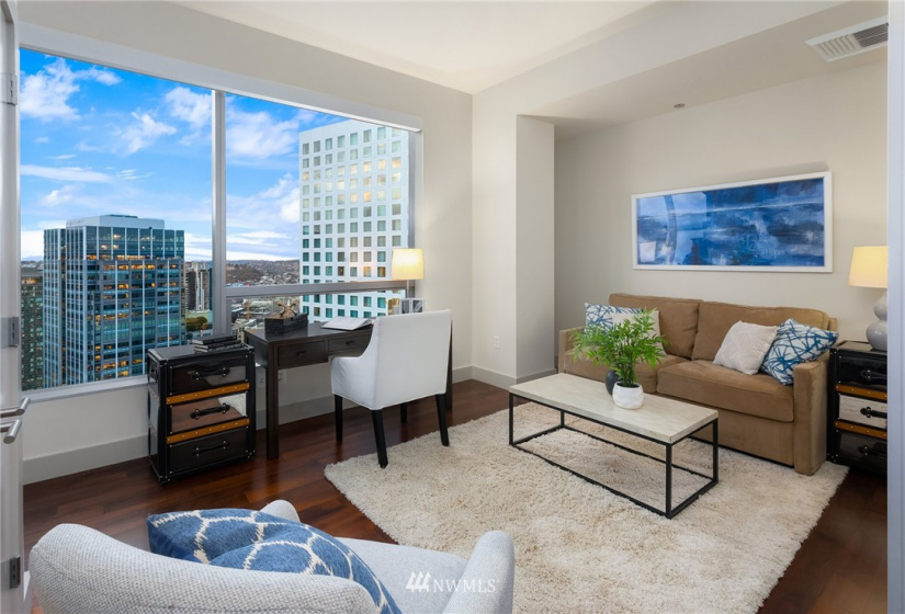 737 Olive, Seattle, Washington 98101, 3 Bedrooms Bedrooms, ,3 BathroomsBathrooms,Residential,For Sale,OLIVE 8 CONDOMINIUM,Olive,NWM1852132