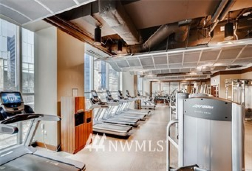 737 Olive, Seattle, Washington 98101, 3 Bedrooms Bedrooms, ,3 BathroomsBathrooms,Residential,For Sale,OLIVE 8 CONDOMINIUM,Olive,NWM1852132