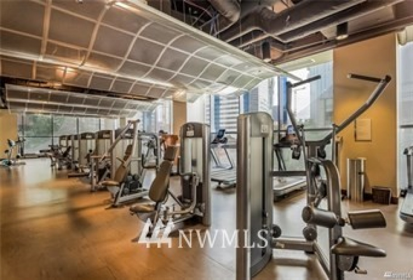 737 Olive, Seattle, Washington 98101, 3 Bedrooms Bedrooms, ,3 BathroomsBathrooms,Residential,For Sale,OLIVE 8 CONDOMINIUM,Olive,NWM1852132