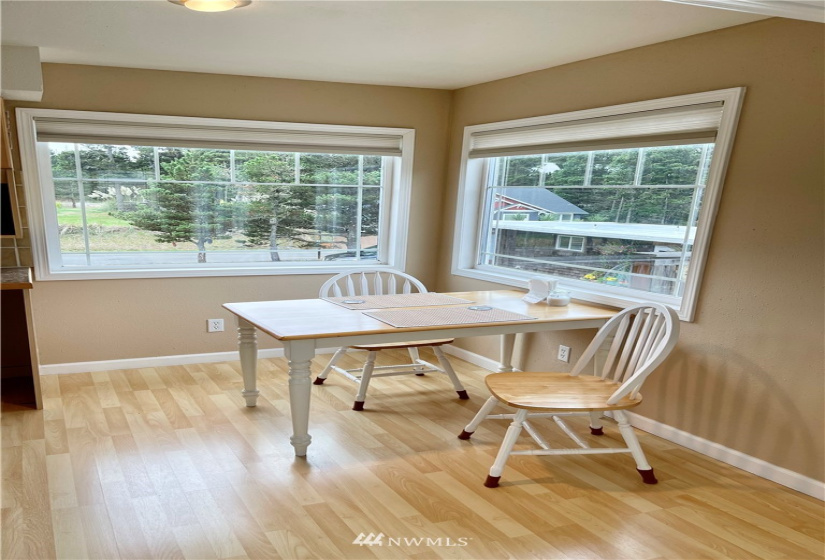 1611 Ocean Beach Blvd, Long Beach, Washington 98631, 2 Bedrooms Bedrooms, ,2 BathroomsBathrooms,Residential,For Sale,Beachcombers,Ocean Beach Blvd,NWM1851462