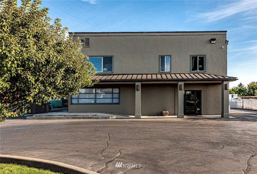 1105 Poplar, Walla Walla, Washington 99362, ,Commercial Sale,For Sale,Poplar,NWM1853508