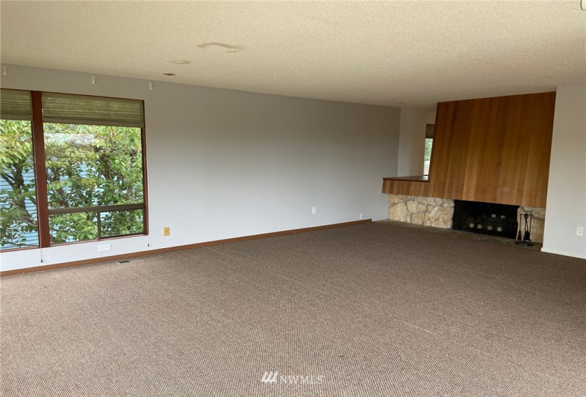 14201 45th, Bellevue, Washington 98006, 4 Bedrooms Bedrooms, ,2 BathroomsBathrooms,Residential Lease,For Rent,Somerset,45th,NWM1854528