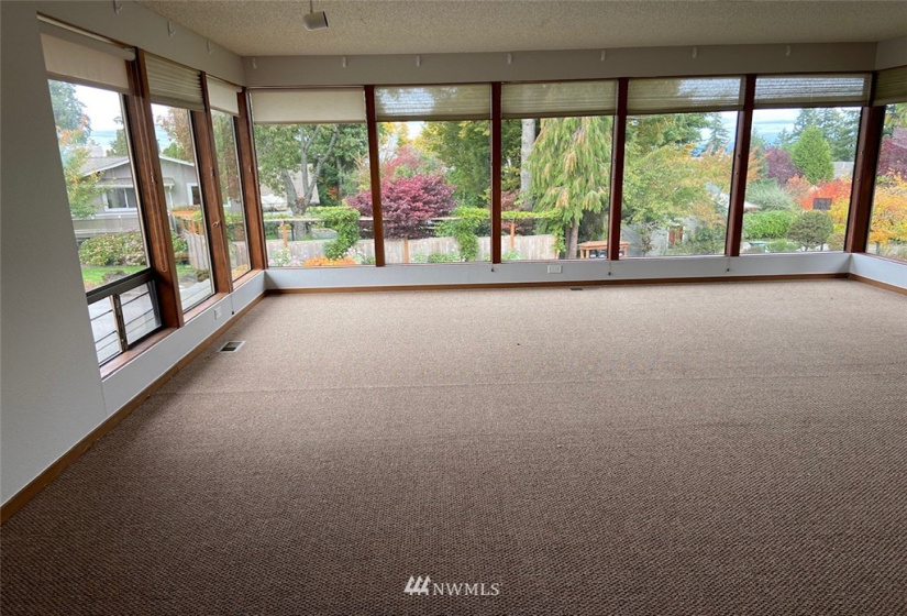 14201 45th, Bellevue, Washington 98006, 4 Bedrooms Bedrooms, ,2 BathroomsBathrooms,Residential Lease,For Rent,Somerset,45th,NWM1854528