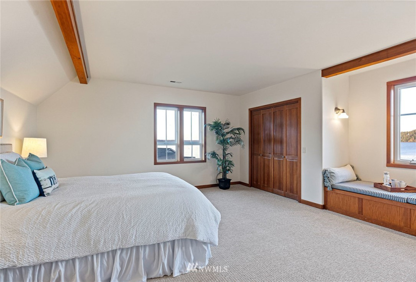 110 Smith Cove, Shelton, Washington 98584, 6 Bedrooms Bedrooms, ,2 BathroomsBathrooms,Residential,For Sale,Smith Cove,NWM1855033