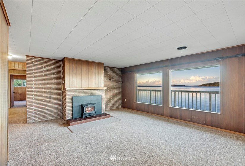 110 Smith Cove, Shelton, Washington 98584, 6 Bedrooms Bedrooms, ,2 BathroomsBathrooms,Residential,For Sale,Smith Cove,NWM1855033