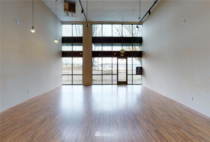 1300 Water St, Port Townsend, Washington 98368, ,Residential Lease,For Rent,Water St,NWM1855270