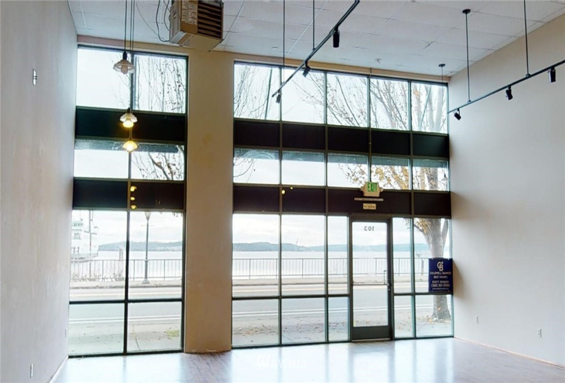 1300 Water St, Port Townsend, Washington 98368, ,Residential Lease,For Rent,Water St,NWM1855270