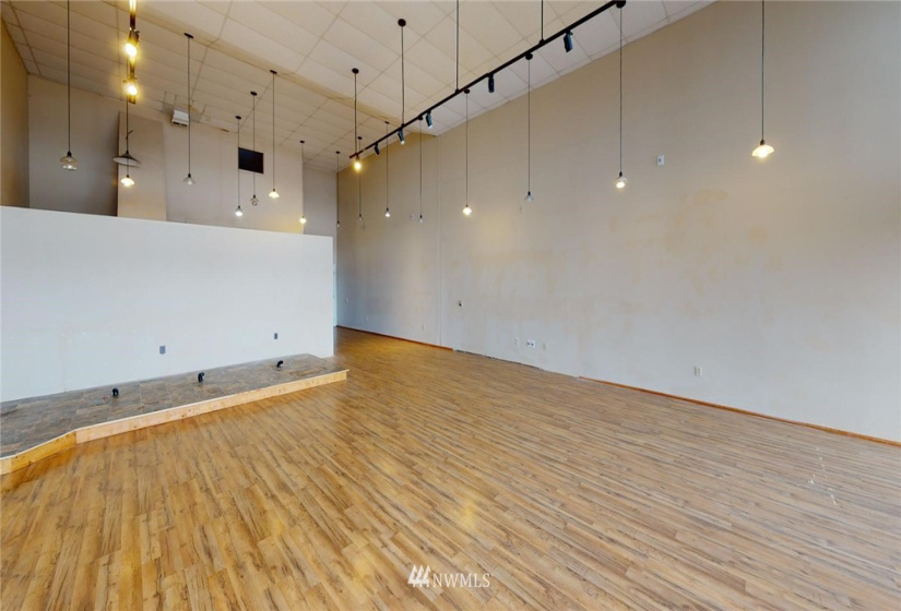 1300 Water St, Port Townsend, Washington 98368, ,Residential Lease,For Rent,Water St,NWM1855270