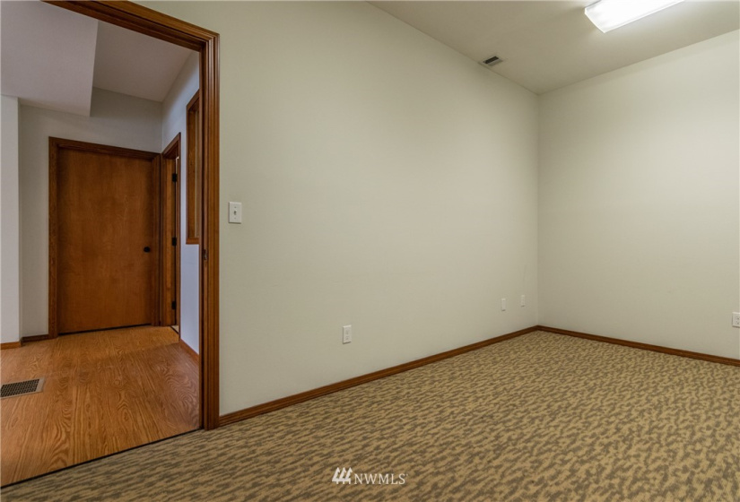 530 A 5th, Sequim, Washington 98382, ,Commercial Sale,For Sale,5th,NWM1855488