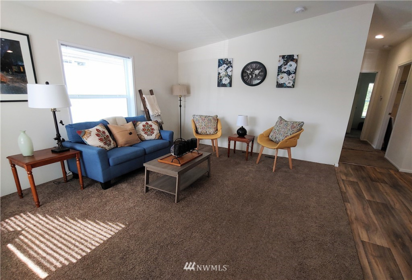 2010 Broadway, Hoquiam, Washington 98550, 2 Bedrooms Bedrooms, ,Manufactured In Park,For Sale,Broadway,NWM1855342