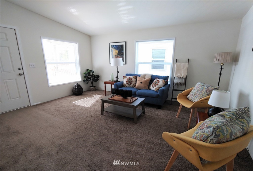2010 Broadway, Hoquiam, Washington 98550, 2 Bedrooms Bedrooms, ,Manufactured In Park,For Sale,Broadway,NWM1855342