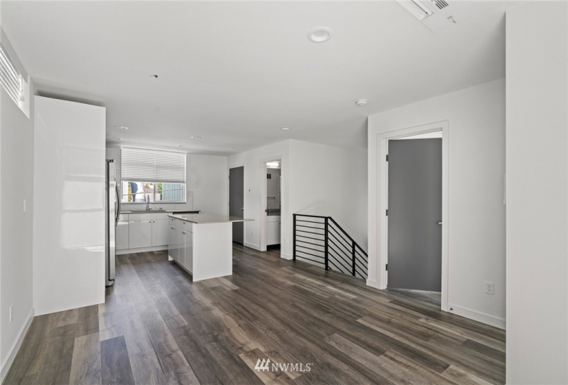 1306 Remington, Seattle, Washington 98122, 8 Bedrooms Bedrooms, ,Residential,For Sale,Remington,NWM1855625