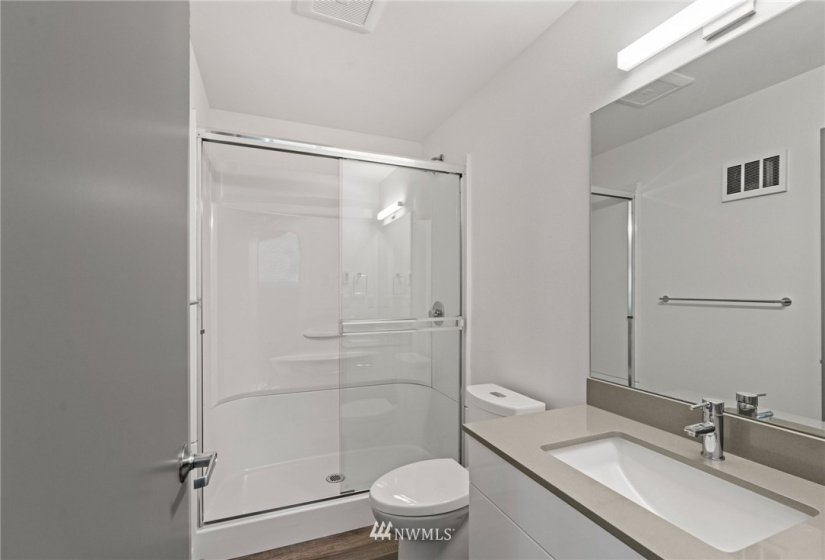 1306 Remington, Seattle, Washington 98122, 8 Bedrooms Bedrooms, ,Residential,For Sale,Remington,NWM1855625