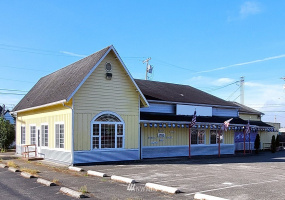 203 Main, Elma, Washington 98541, ,Commercial Sale,For Sale,Main,NWM1854966