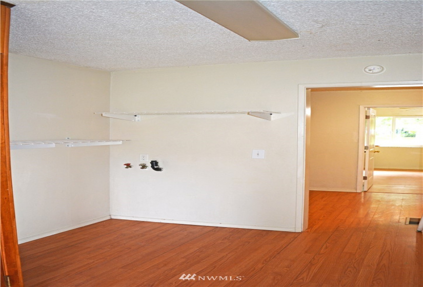 504 6th, Coulee Dam, Washington 99116, 2 Bedrooms Bedrooms, ,1 BathroomBathrooms,Residential,For Sale,6th,NWM1853531