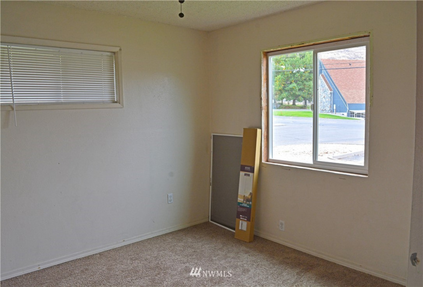 504 6th, Coulee Dam, Washington 99116, 2 Bedrooms Bedrooms, ,1 BathroomBathrooms,Residential,For Sale,6th,NWM1853531