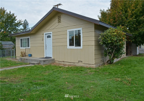 504 6th, Coulee Dam, Washington 99116, 2 Bedrooms Bedrooms, ,1 BathroomBathrooms,Residential,For Sale,6th,NWM1853531