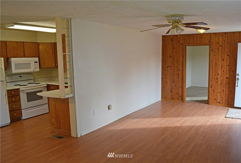 504 6th, Coulee Dam, Washington 99116, 2 Bedrooms Bedrooms, ,1 BathroomBathrooms,Residential,For Sale,6th,NWM1853531