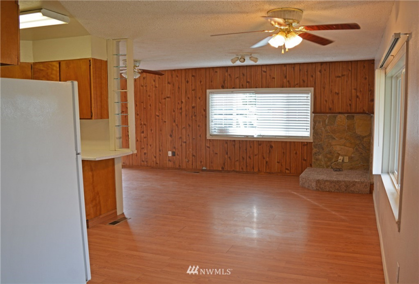 504 6th, Coulee Dam, Washington 99116, 2 Bedrooms Bedrooms, ,1 BathroomBathrooms,Residential,For Sale,6th,NWM1853531
