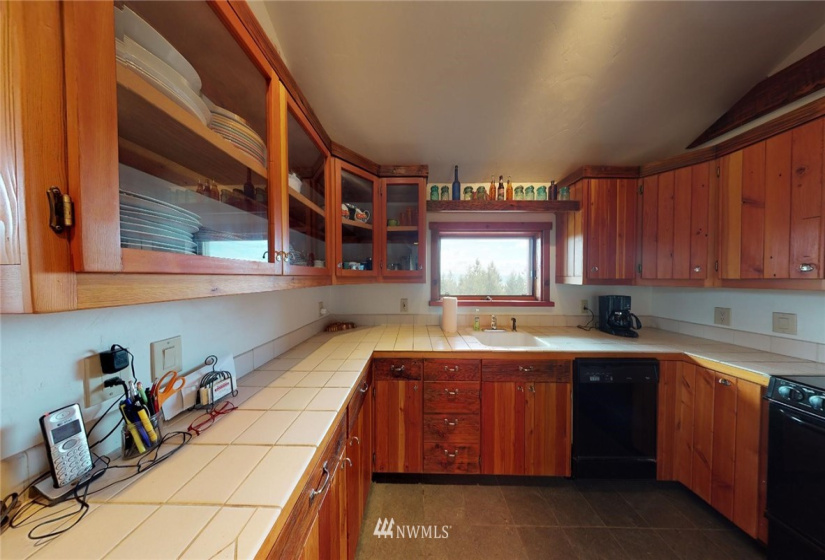 135 Lady Bug, Oroville, Washington 98844, 4 Bedrooms Bedrooms, ,1 BathroomBathrooms,Farm,For Sale,Lady Bug,NWM1848244