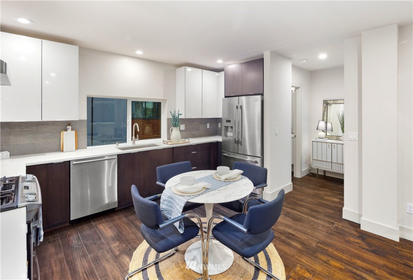 410 Fulton, Seattle, Washington 98119, 3 Bedrooms Bedrooms, ,1 BathroomBathrooms,Residential,For Sale,Fulton,NWM1855794