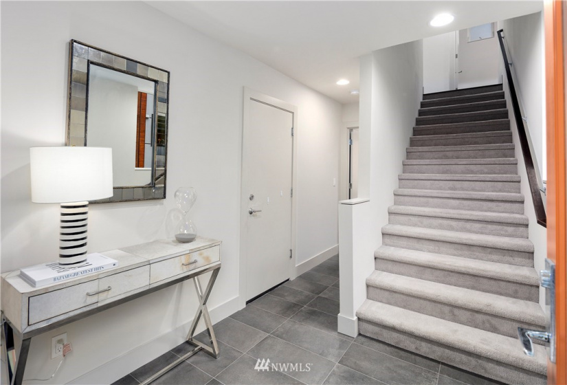 410 Fulton, Seattle, Washington 98119, 3 Bedrooms Bedrooms, ,1 BathroomBathrooms,Residential,For Sale,Fulton,NWM1855794