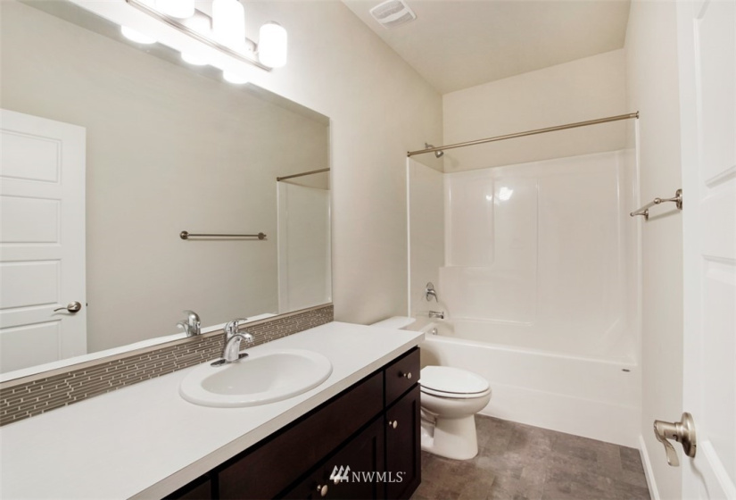 1703 135th, Tacoma, Washington 98444, 4 Bedrooms Bedrooms, ,3 BathroomsBathrooms,Residential,For Sale,Tree Run,135th,NWM1854678