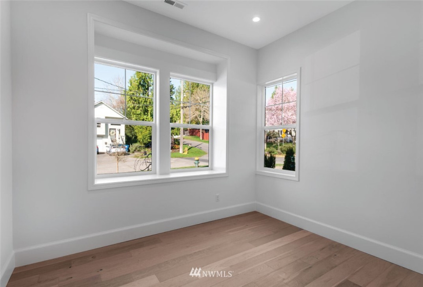3601 12th, Seattle, Washington 98119, 4 Bedrooms Bedrooms, ,2 BathroomsBathrooms,Residential,For Sale,12th,NWM1855486