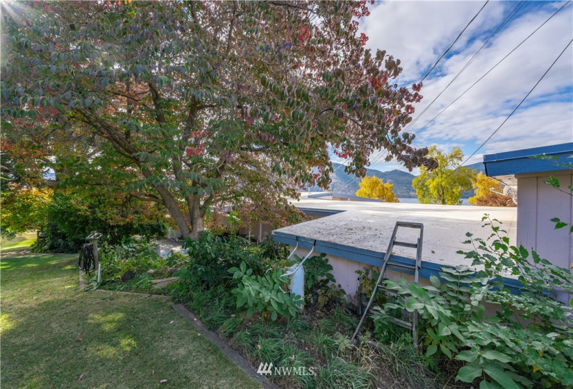 210 Totem Pole, Manson, Washington 98831, 3 Bedrooms Bedrooms, ,2 BathroomsBathrooms,Residential,For Sale,Totem Pole,NWM1856353
