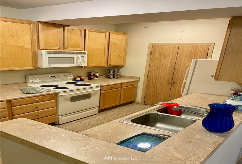 504 Darby, Bellingham, Washington 98226, 2 Bedrooms Bedrooms, ,2 BathroomsBathrooms,Residential,For Sale,Darby Estates,Darby,NWM1855605