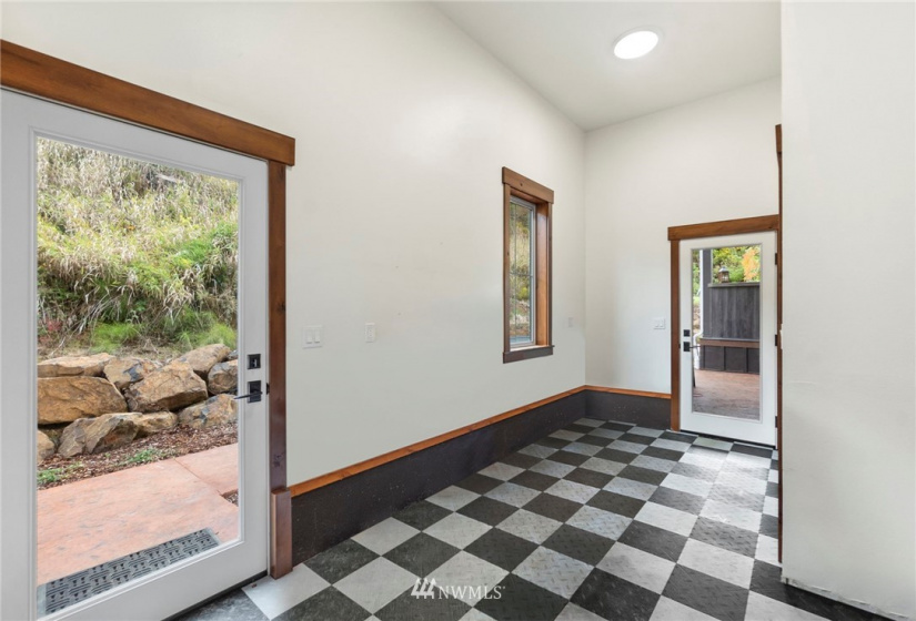 1905 Bloomhardt, Raymond, Washington 98577, 3 Bedrooms Bedrooms, ,3 BathroomsBathrooms,Residential,For Sale,Bloomhardt,NWM1855765